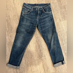Emerson slim boyfriend citizens of humanity jeans. Gently used. Size 25
